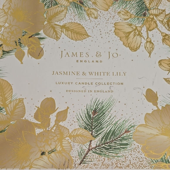 James & Jo Jasmine & White Lily Candle - Picture 2 of 6